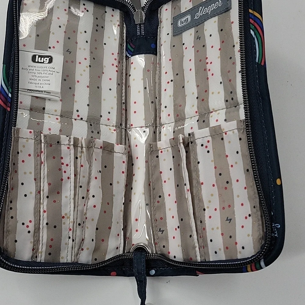 lug chic navy